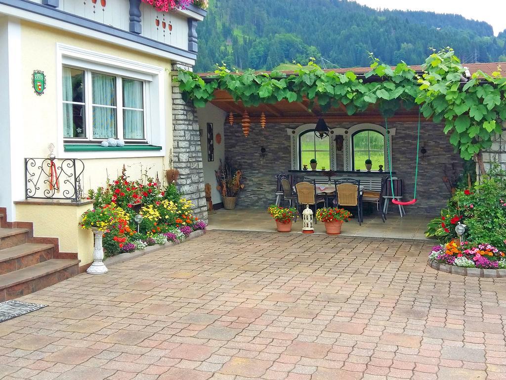 Haus Martina Hotel Radstadt Exterior photo